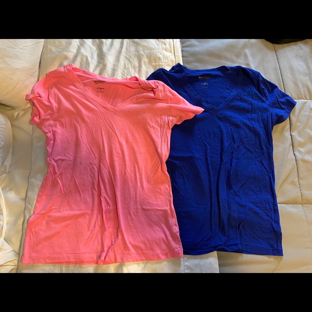 Lot of Arizona neck tshirts